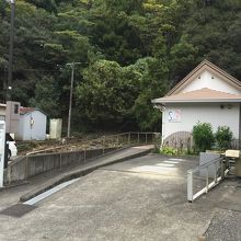 須賀利観光用トイレ。