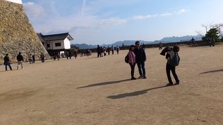 天守閣の撮影スポットです