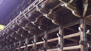 舞台からの紅葉