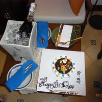 還暦祝いでいただいたバースディケーキとスパークリングワイン！