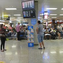 小国の空港として過不足ないでしょう