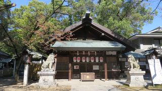 名古屋城近くの趣のある神社