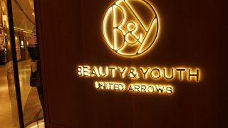 カジュアルウェアも多い