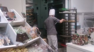 大人気のコーンパン