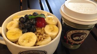 おいしいアサイ―ボウル