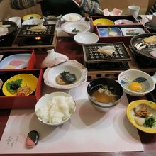 朝食も美味しくてテンション上がります♪