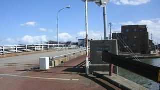 “水辺の回廊＆橋マップ”を参考に