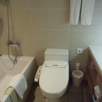 シャワートイレはポイント高いです。