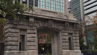 休日は人が少なくて良いです