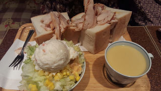 スゴイです。パン。