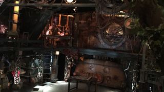 多才なパフォーマンスが心踊る