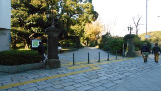 さすが日本初の洋風近代式公園、広さも内容も大充実