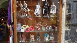 小さなかわいいお店が多いです