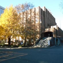 「日比谷公会堂」、風格がありますね