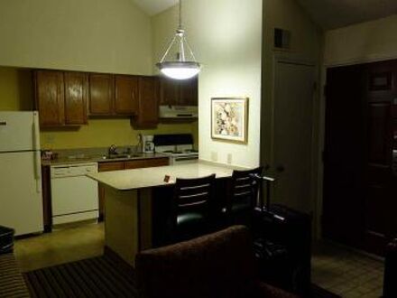 ホーソン スイーツ バイ ウィンダム ディアボーン デトロイト MI 写真