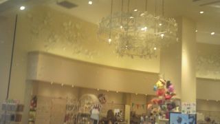 大人の女性向けのアクセサリーショップ