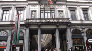 チョコレート屋さんが多い。