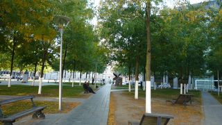 サンミッシェル大聖堂前の公園