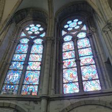 美しいステンドグラス