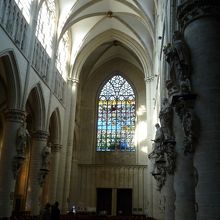 王室の冠婚葬祭も行われます