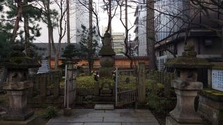 興徳寺にあります