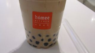 搭乗口近くで軽食