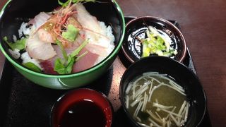 海鮮館どんどん亭