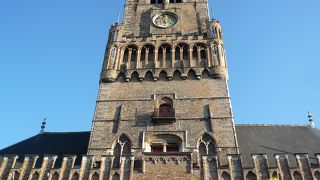 世界遺産に登録された市のシンボル