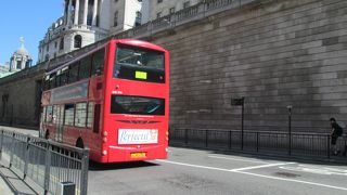 ロンドン名物ダブルデッカー