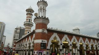 1909年建設のイスラム教のモスクです。