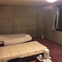 コンクリート打ちっ放しの内装