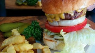 備長炭火焼きハンバーガー、美味しかったです。