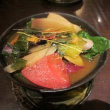 いきなり付きだしの鍋は美味しかった