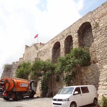 エディルネカプ駅近くの城壁。旗のところまで登った。