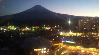 最後は観覧車からの富士山で休まりました・・・