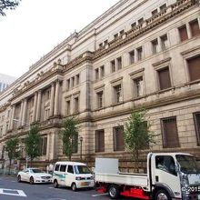 日本銀行 （ニホンギンコウ）