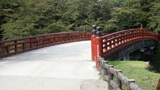 弘前公園の橋の8つあるうちの一つ