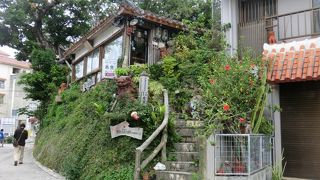 壺屋やちむん通り「陶芸喫茶」