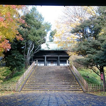 気品を感じる石段