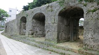琉球歴代王の霊位を祀った寺