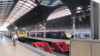 パディントン駅からオックスフォードへ