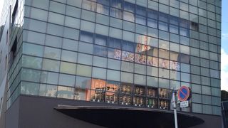 眉山のロープウェイが出ています