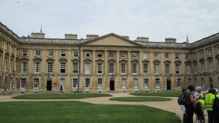 大学の街オックスフォード