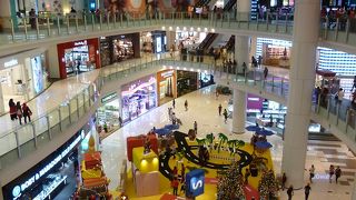 KLエントラル駅に直結