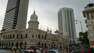 衣料品や民族衣装に興味のある方はどうぞ