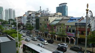 多文化共存の街クアラルンプールらしい場所です。