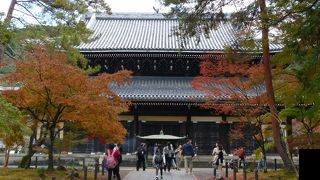 法堂、ほうどうではなく、はっとう、と呼びます