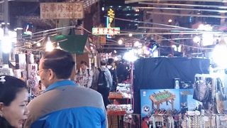 いろんな物が売られています