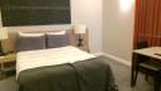 アディナ アパートメント ホテル ベルリン チェックポイント チャーリー