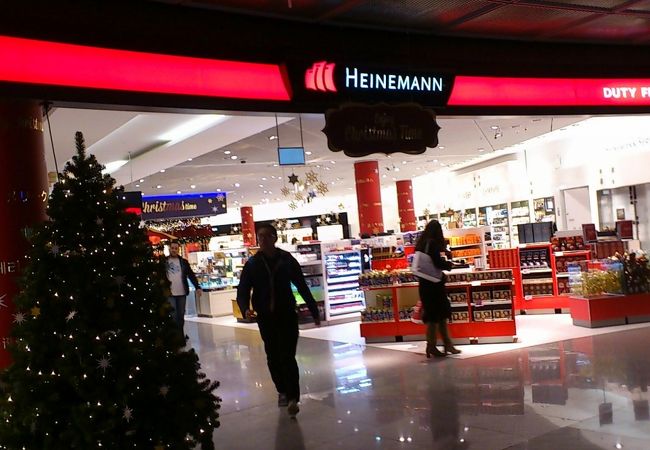 Heinemann Duty Free Frankfurt Airport クチコミ アクセス 営業時間 フランクフルト フォートラベル